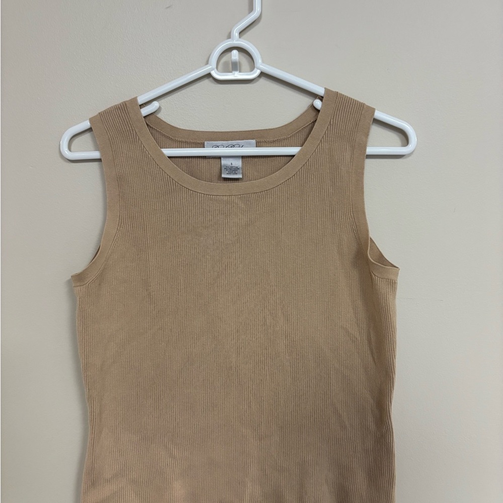 Brooks Brothers Tan Fitted Sleeveless Tank Top